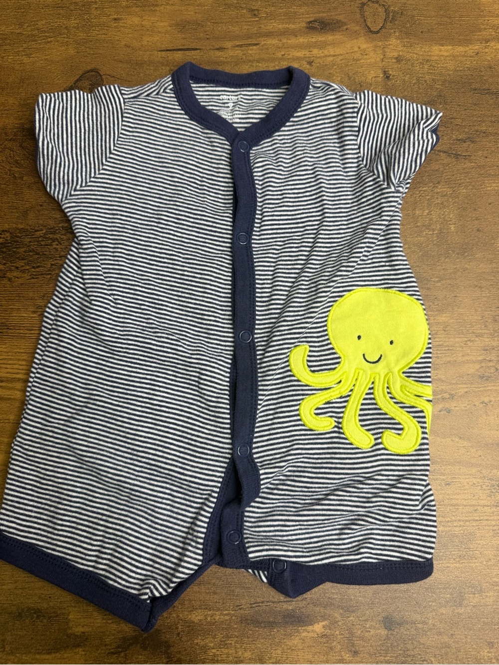 ⭐️5 for $20⭐️ Carters Striped Baby Romper with Yellow Octopus 9M